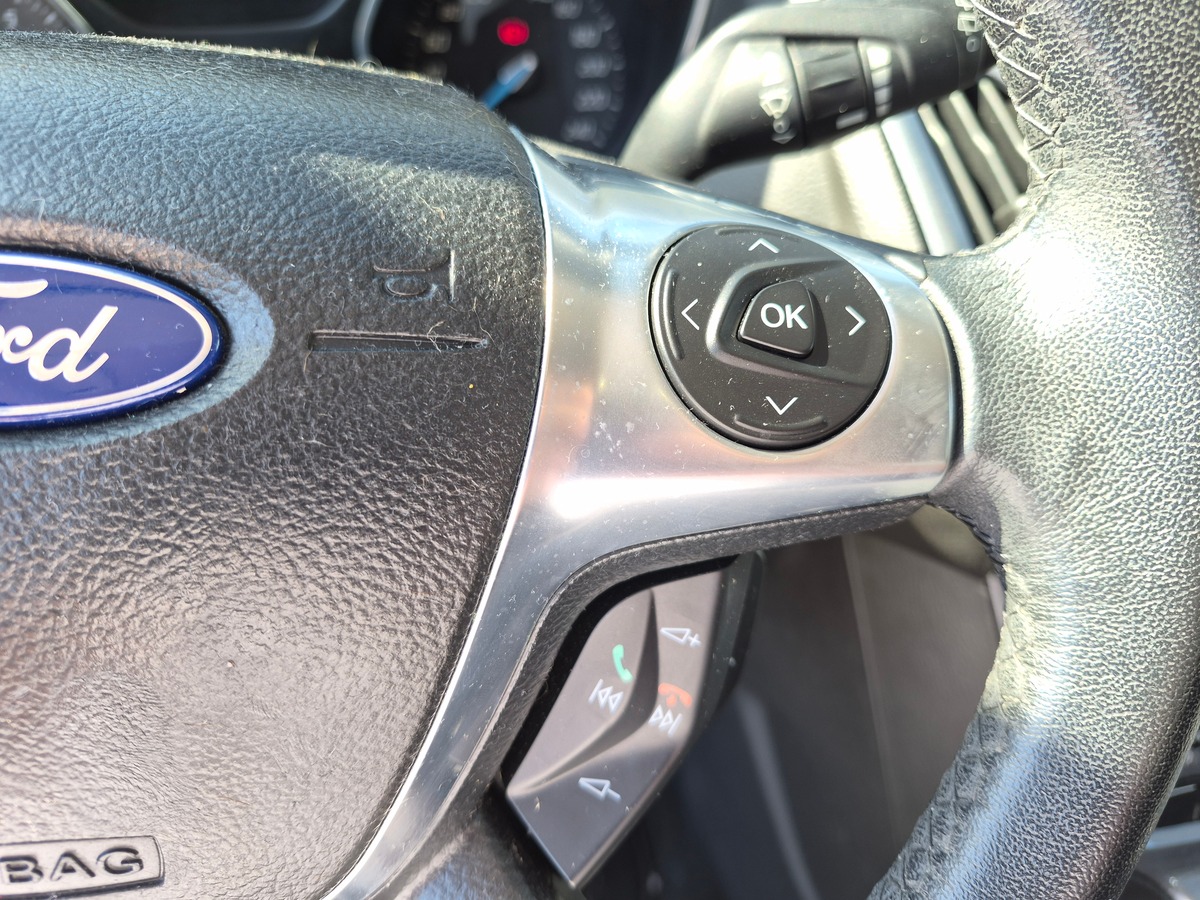 Ford Focus 1.6 150 ch TITANIUM