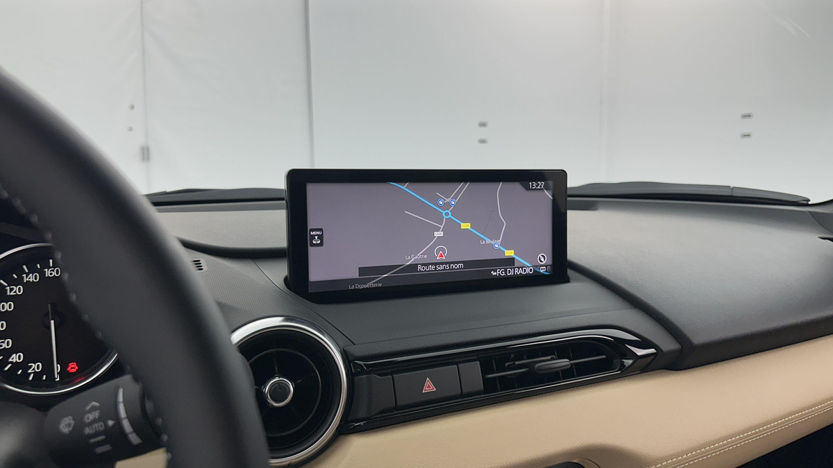Mazda MX-5 ROADSTER