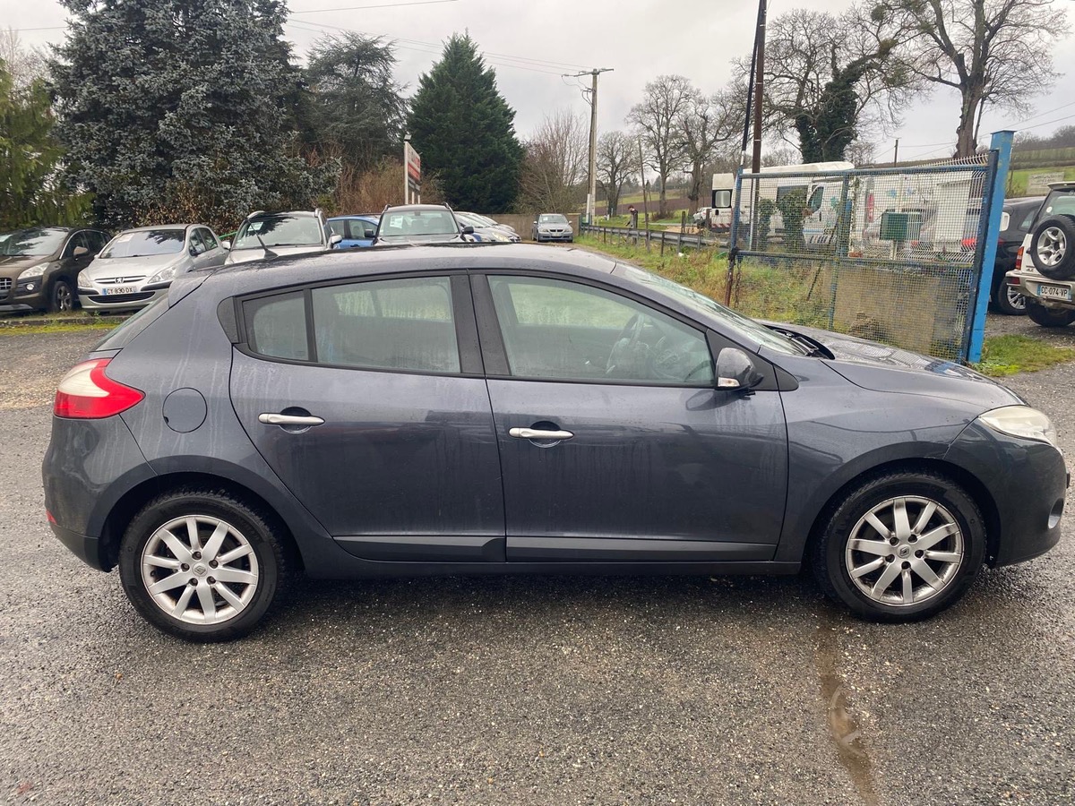 RENAULT Megane 1.5 dci 110cv dynamique 315060km