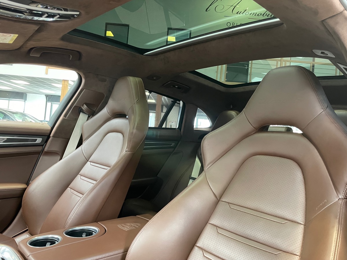 Porsche Panamera Spt Turismo TURBO S 680 FULL OPTIONS j