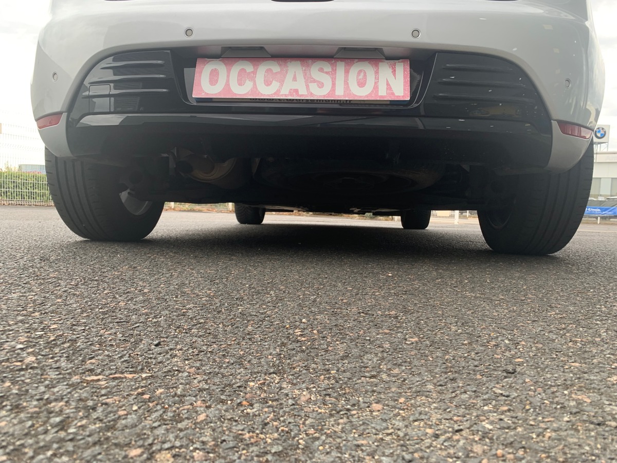 RENAULT Clio IV 90 ch | Limited | Régulateur vitesse | Climatisation | Radar stationnement arriére