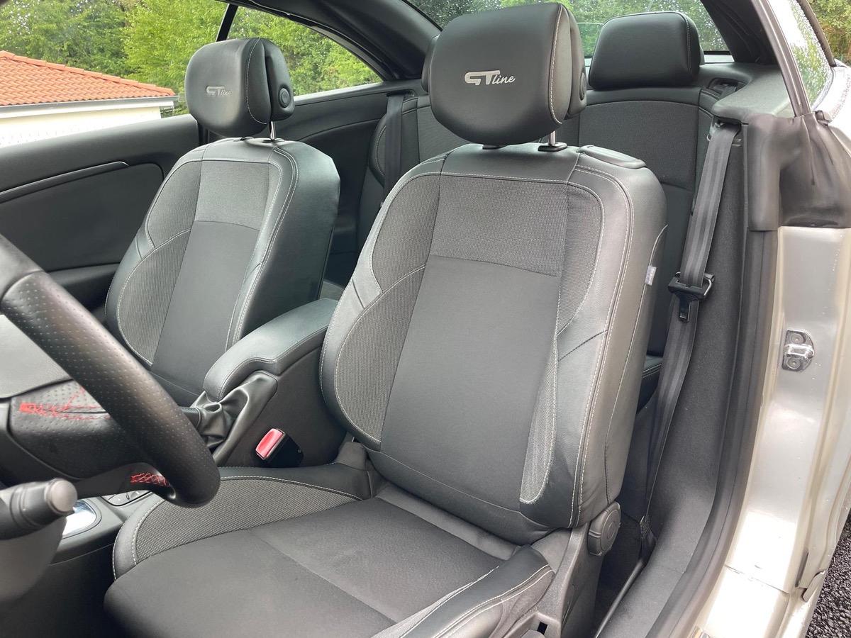 RENAULT Megane III CC 1.5 dCi (110 ch)