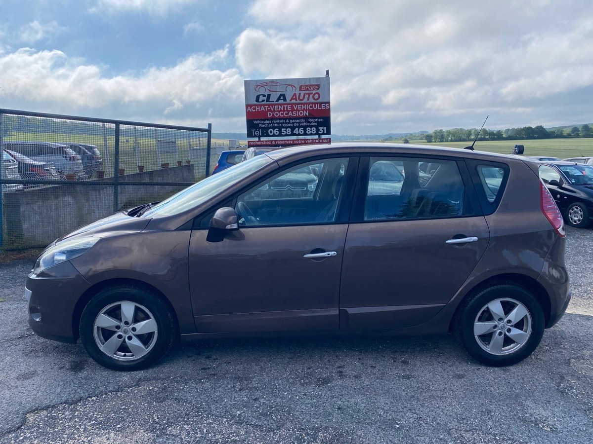 RENAULT Scenic III 1.9 dci 130cv petit prix bon état 