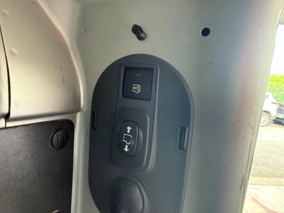 Fiat Scudo Panorama Multijet  2.0 Jtdm 128  double cabine 5 places L2H1