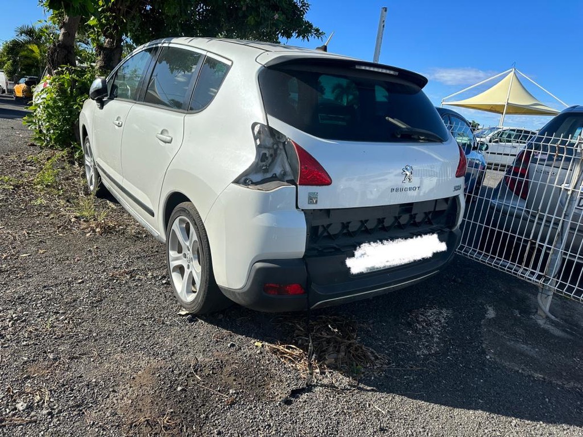 Peugeot 3008 EN ETAT  X 163CH x SPORT AUTO