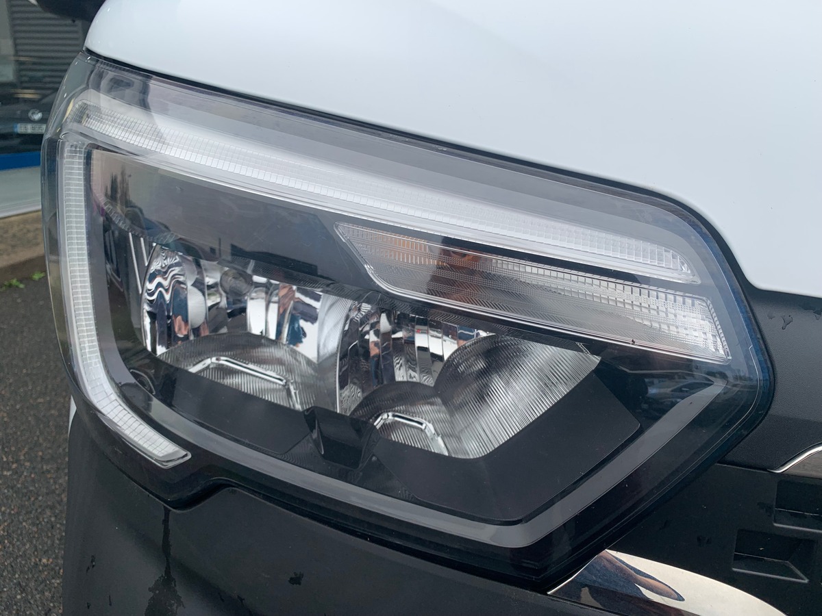 RENAULT Master 180 | L1 H1 | Première MAIN | TVA Récupérable | GRAND CONFORT | Caméra | Attelage