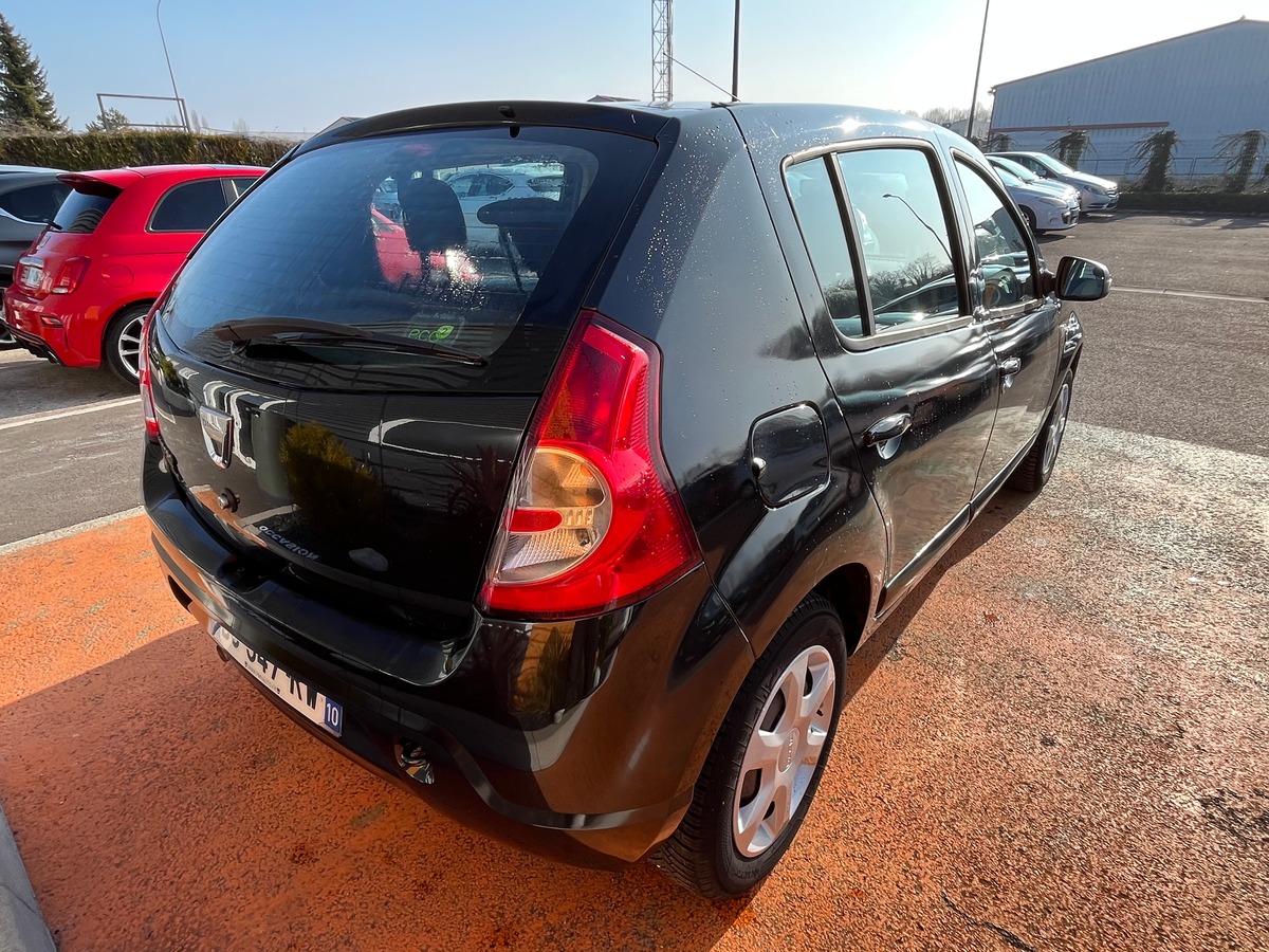 Dacia Sandero 1.4 MPI 75 CH GPL 1ERE MAIN