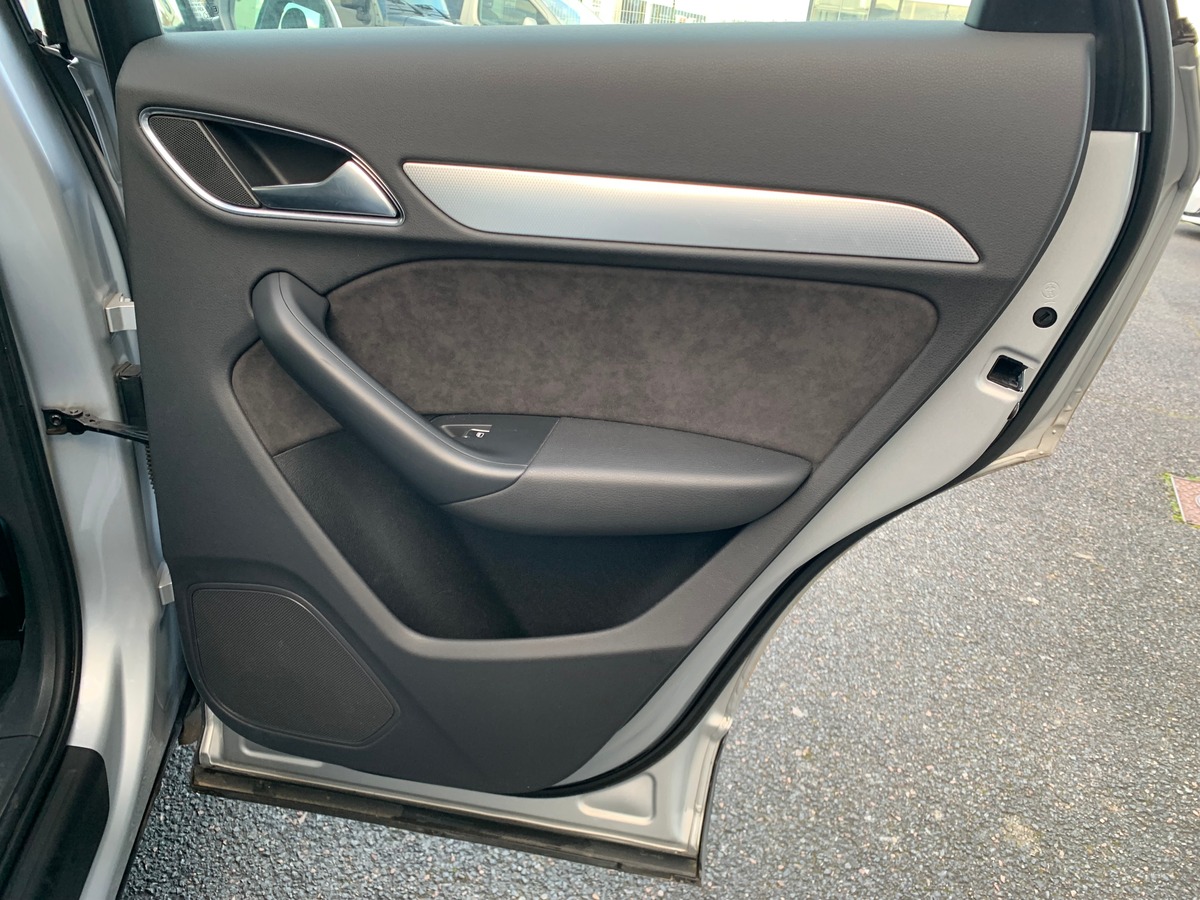 Audi Q3 177 | Sport design | Radar stationnement avant arriére | Régulateur vitesse | Attelage | Gps