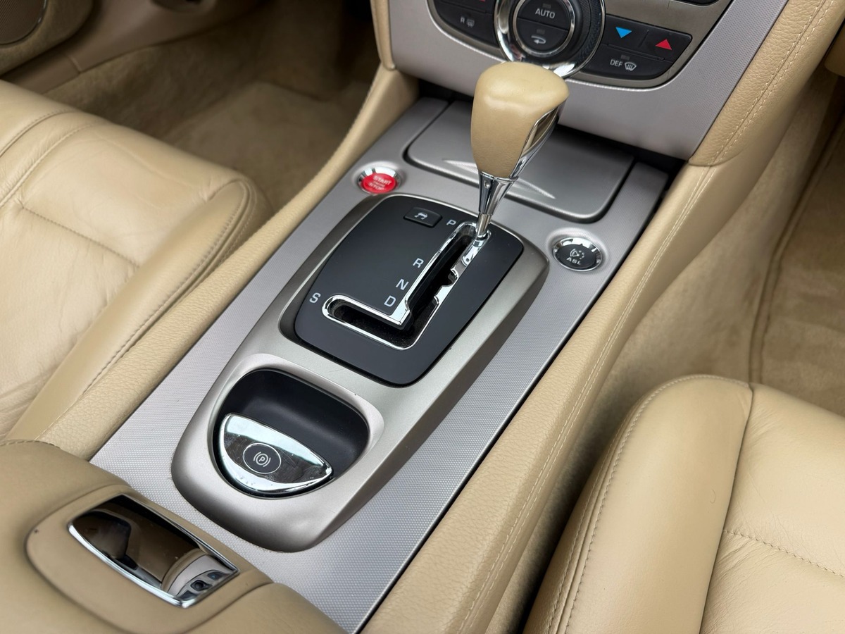 Jaguar XK 4.2 V8 Cabriolet 300ch