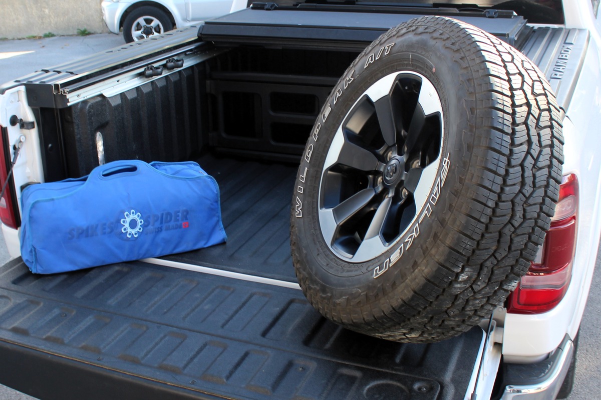 Dodge RAM CREW CAB 1500 5.7 V8 396 ch LARAMIE EDITION LONGHORN / RAM BOX / CARPLAY / ATTELAGE / E85