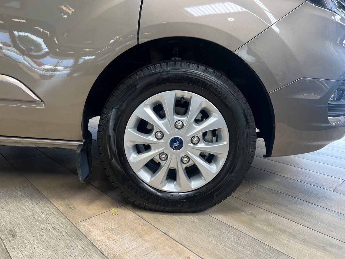 Ford Custom 6 places L1H1 Fourgon 2.0 EcoBlue 170 BVA6 + benne bois AR