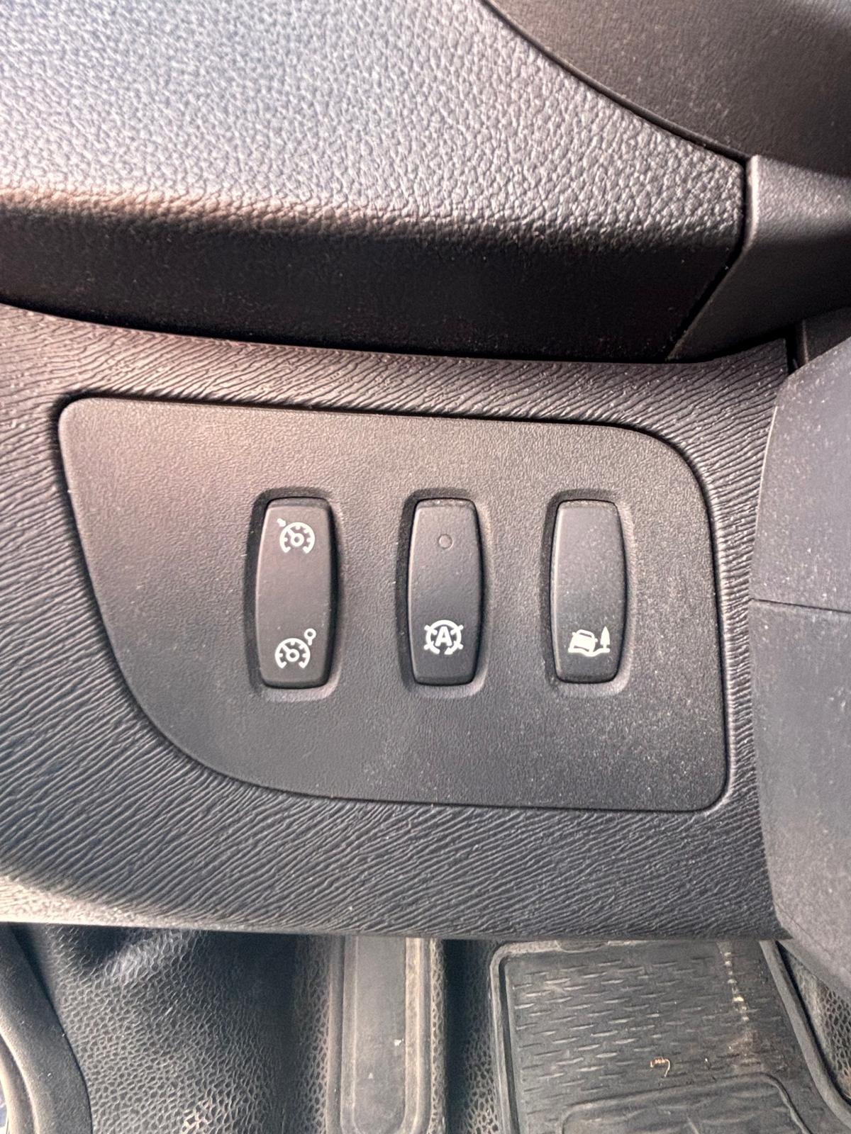 RENAULT Kangoo Express 1.5 Blue dCi 95ch Extra R-Link - PRIX HT -  TTC : 9 990 € - Garantie 12 Mois