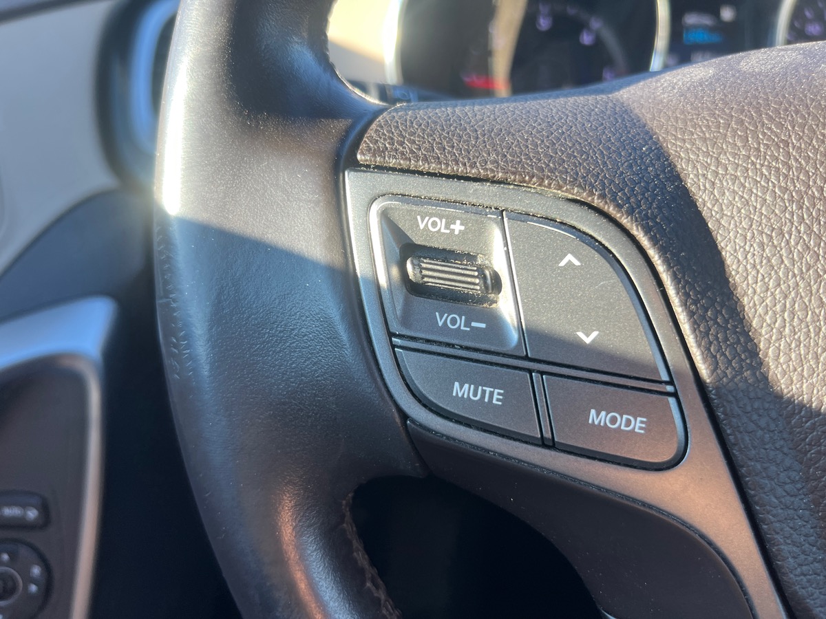 Hyundai Santa Fe EXECUTIVE 2,2 CRDI 4WD 197ch,CAMERA DE RECUL, SIEGES CHUAFFANTS AV/AR, TOIT OUVRANT