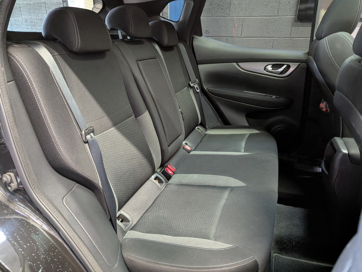 Nissan Qashqai 1.2 dig TEKNA