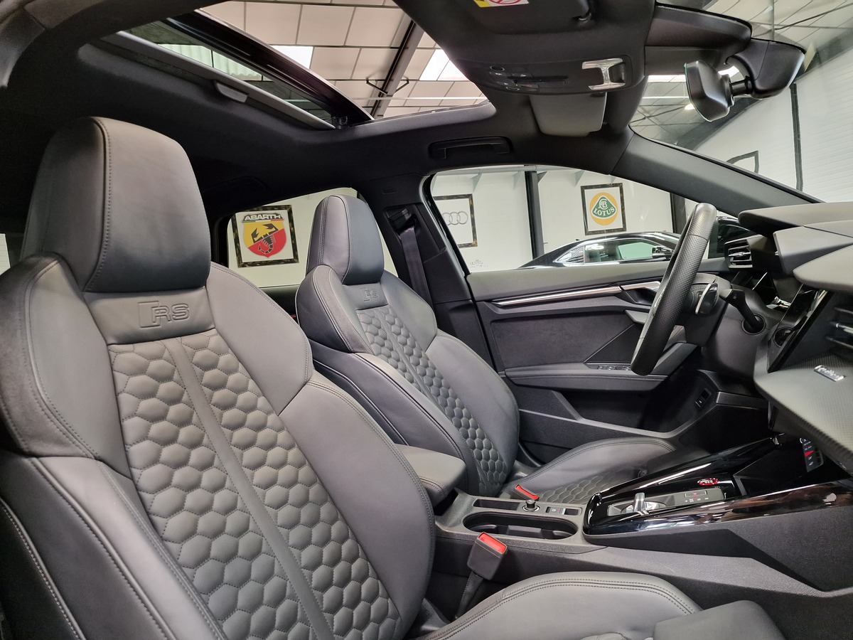 Audi RS3 SPORTBACK 2.5 TFSI 400 CH FULL BLACK FRANCAISE 