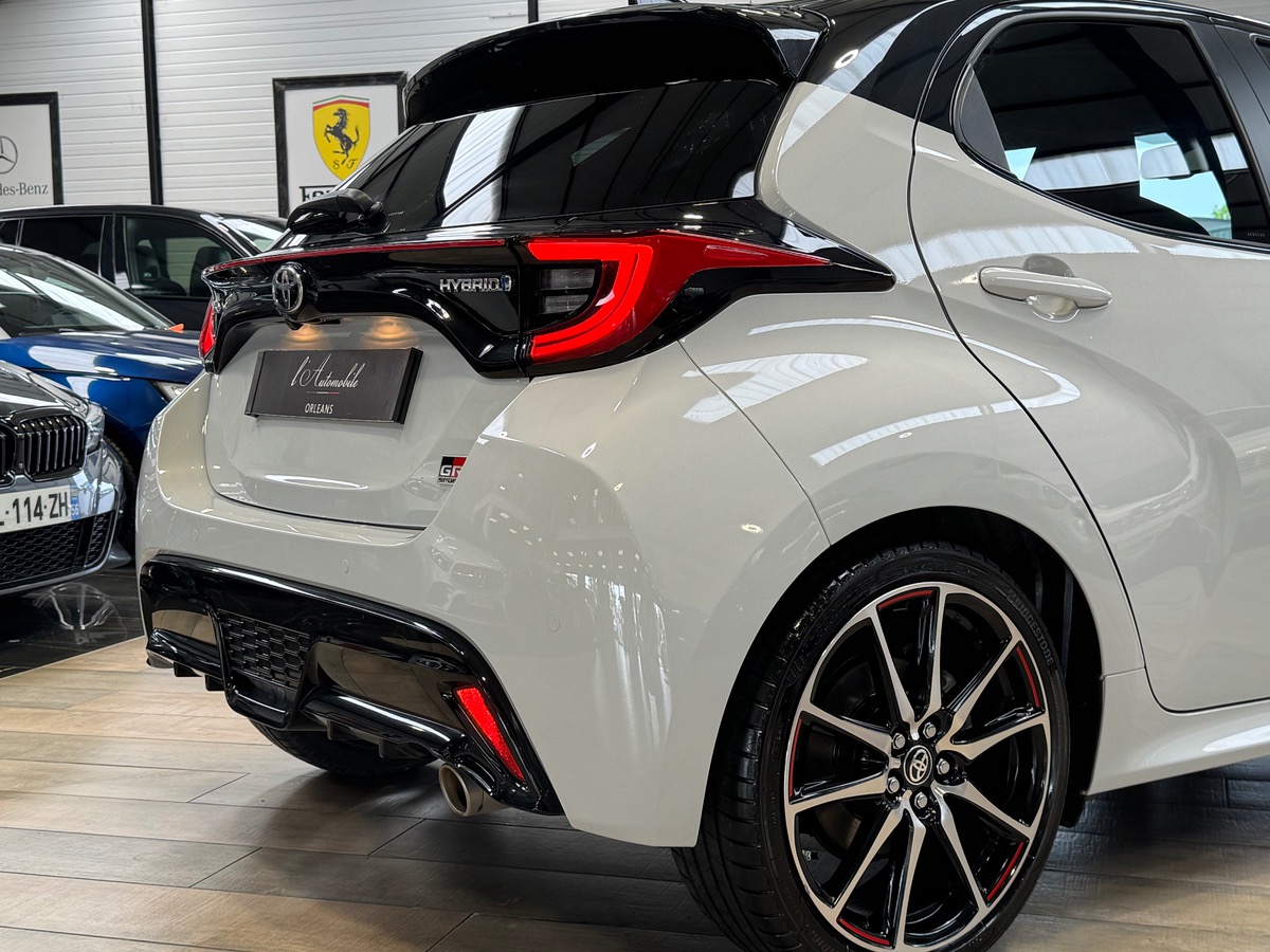 Toyota Yaris 1.5 VVTI 116CV GR SPORT JBL/ HUD 1ERE MAIN b