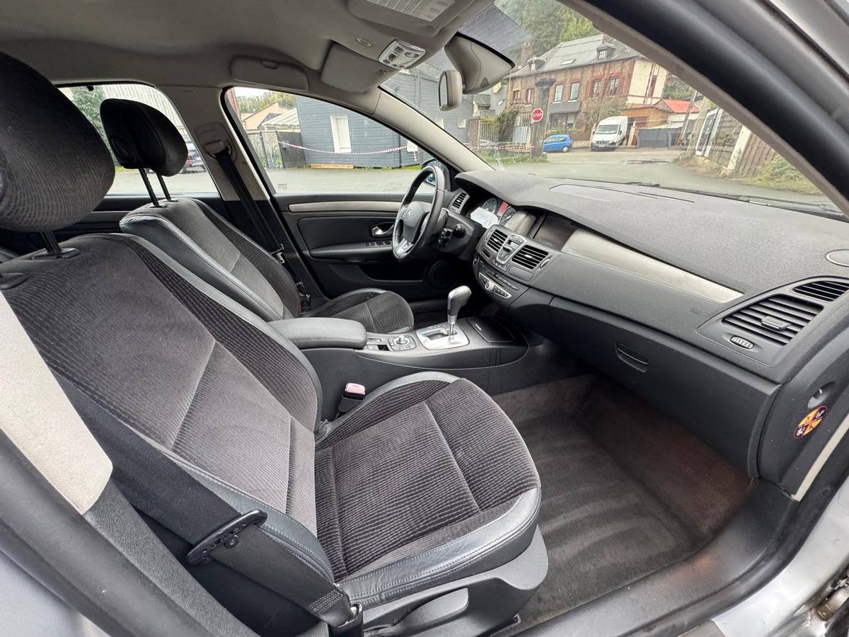 RENAULT Laguna III 2.0 turbo boite automatique Privilège - Garantie