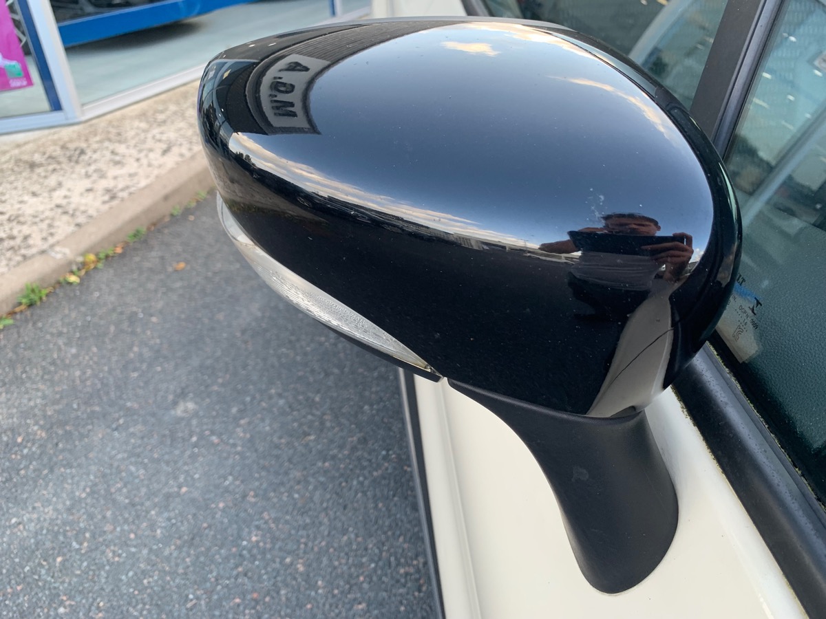 RENAULT Captur 120 ch | WAVE | GPS | Caméra recul | Système d'accès, démarrage sans clé | Bluetooth