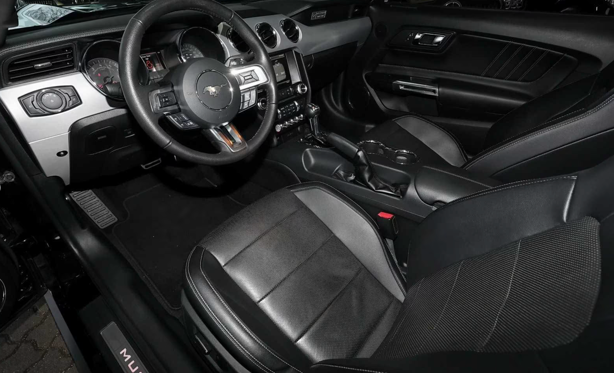 Ford Mustang cabriolet 5.0