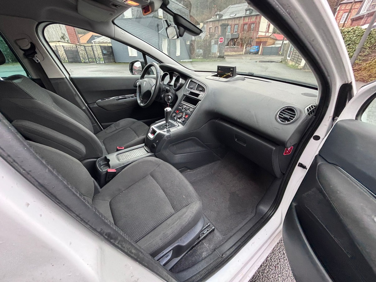 Peugeot 5008 1.6 e-HDi Business Pack - Révisé - Garantie
