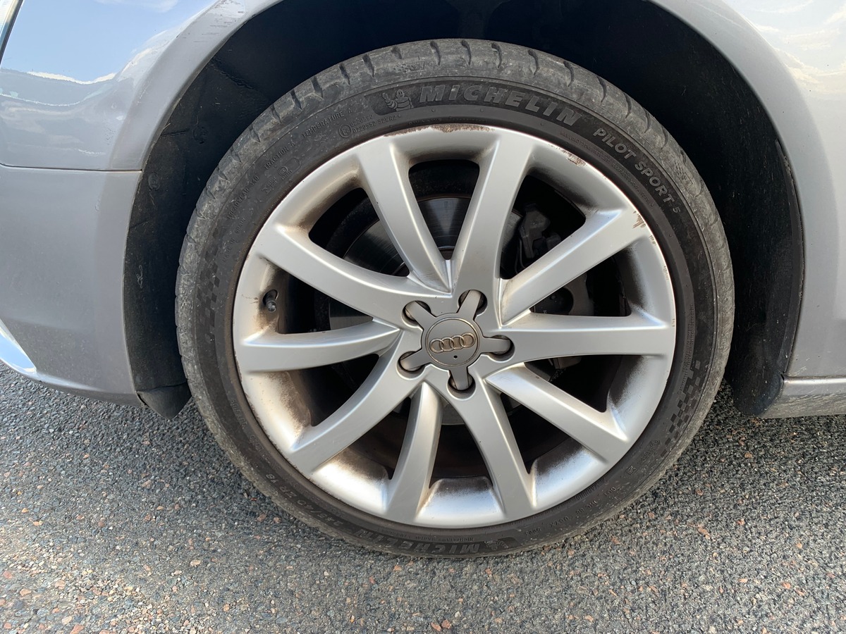 Audi A4 Avant 150 ch | Business Line | Régulateur vitesse | Bluetooth | Radar stationnement arrière