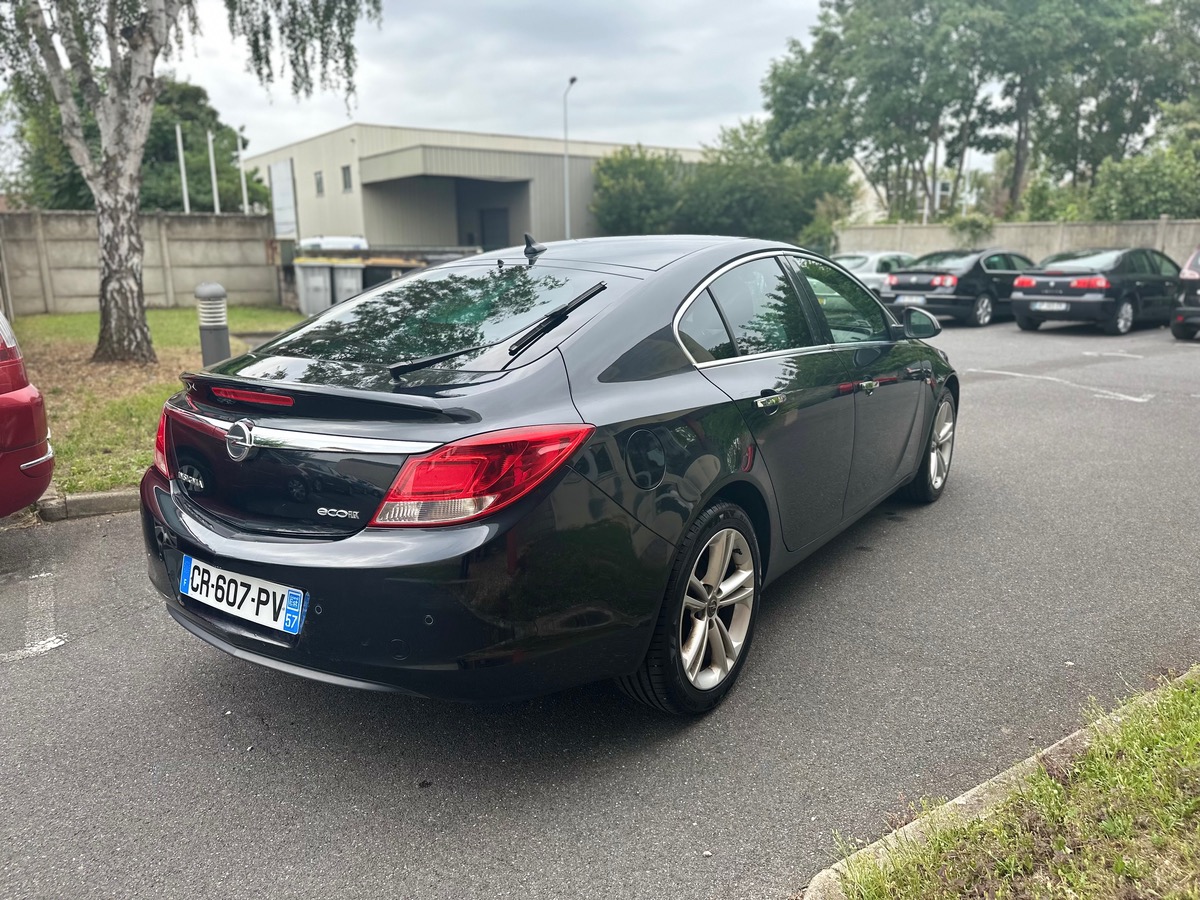 Opel Insignia 2.0 CDTI 160 CV cosmos 1er main  en 4XCBL foule option