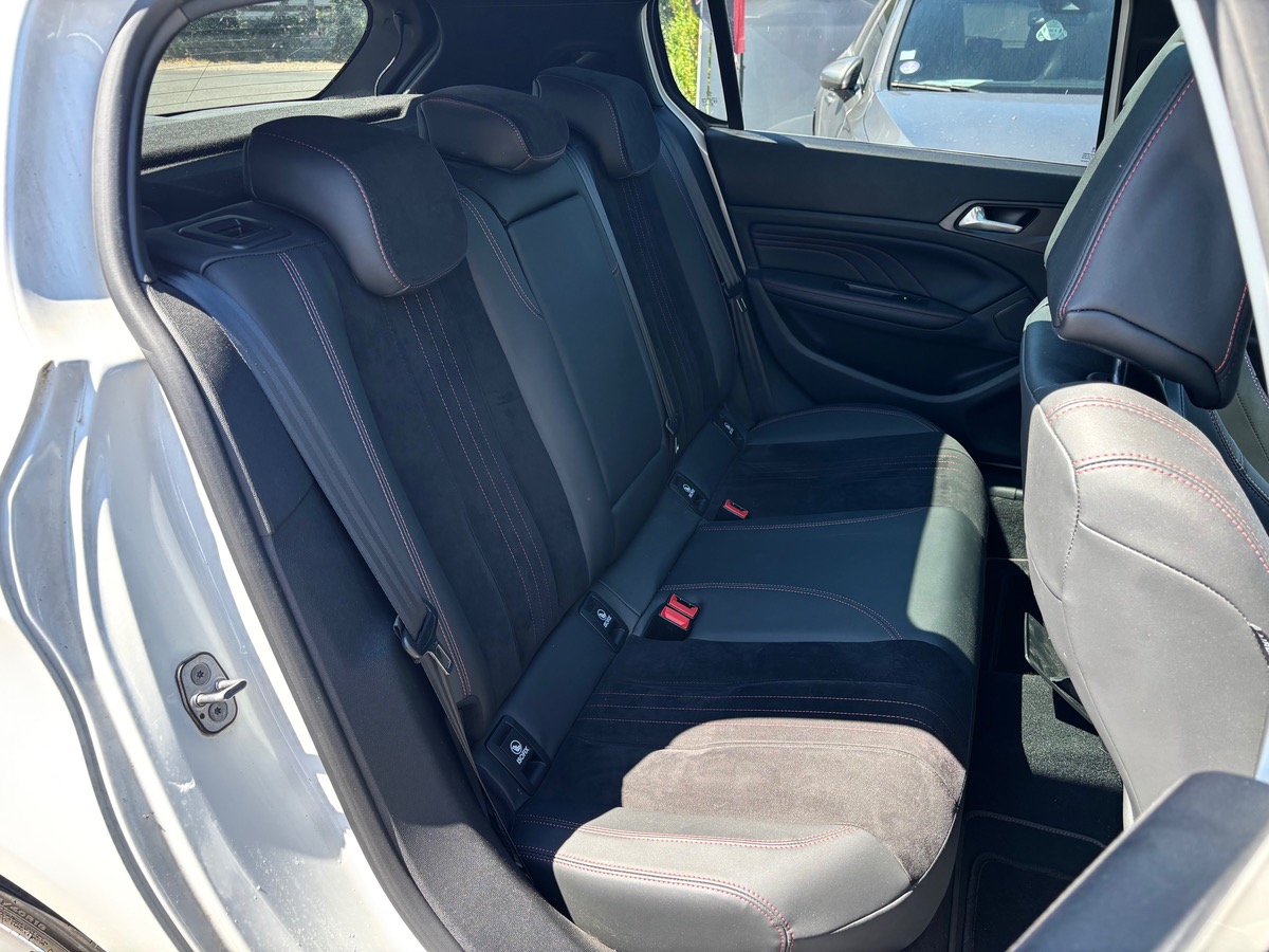 Peugeot 308 GT Line 1.5 Blue HDI 130 BVM6