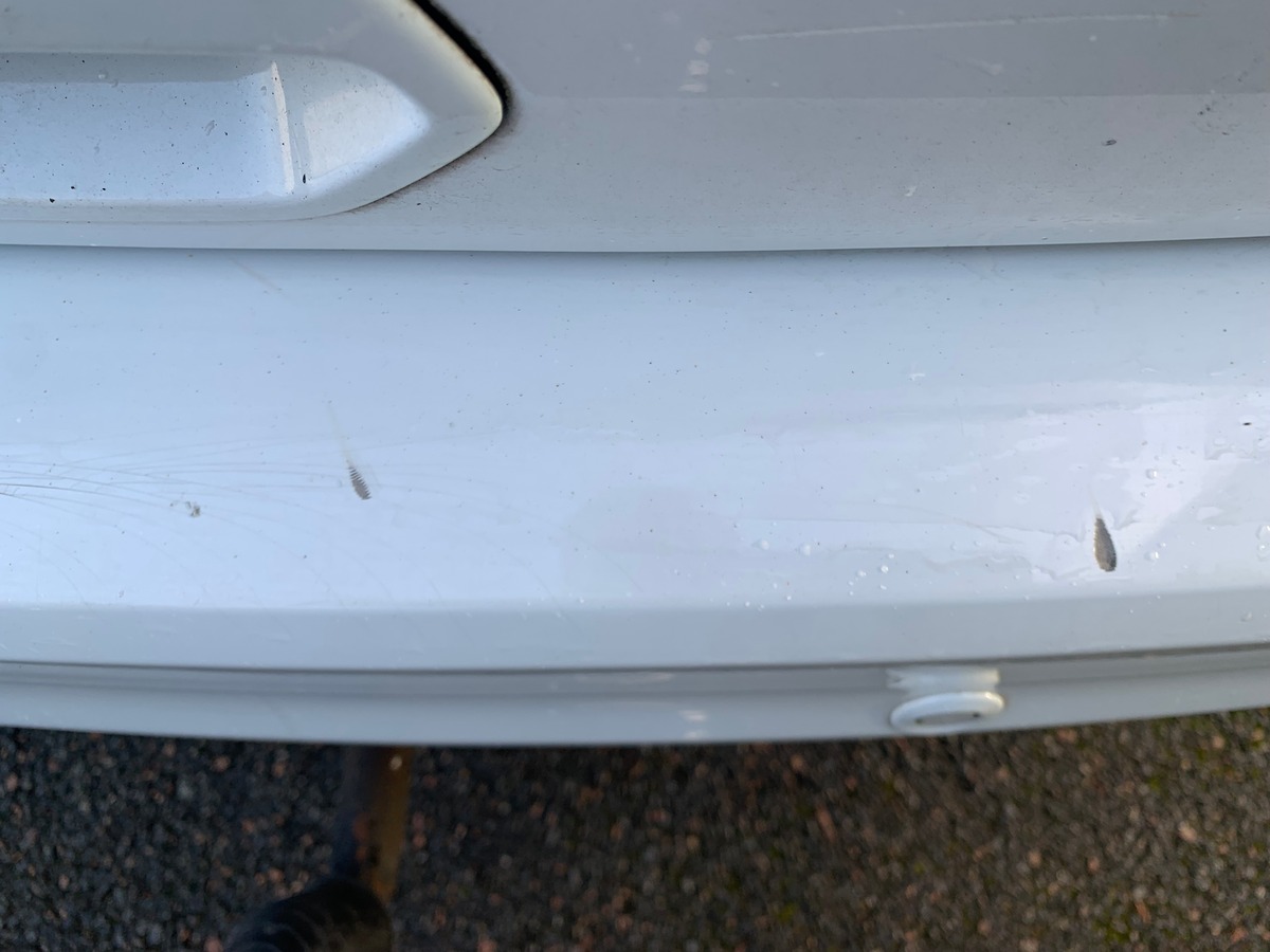 Ford Kuga 140 | TREND | Radar de stationnement avant arriére | Attelage | Climaisation | Jantes 17''