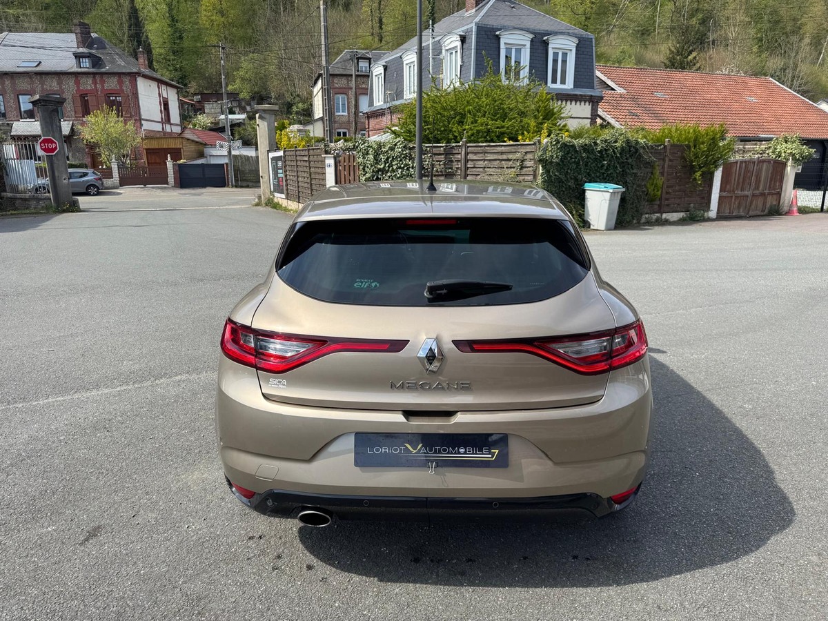 RENAULT Megane IV 1.2 TCe 130 cv iNTENS