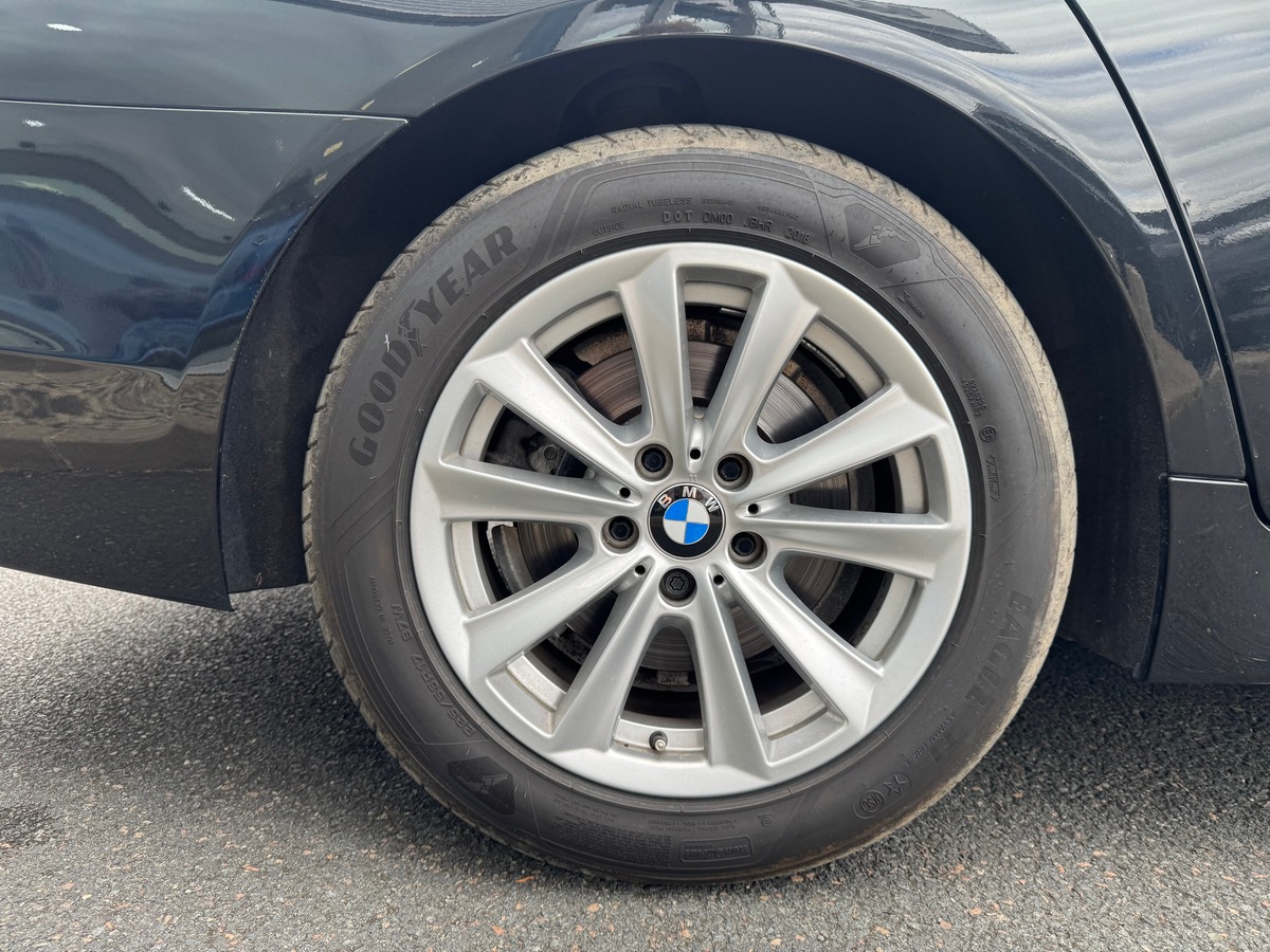 Bmw Série 5 245 ch | Luxury | GPS | Cuir | Régulateur vitesse | Sièges avant et arrière chauffants