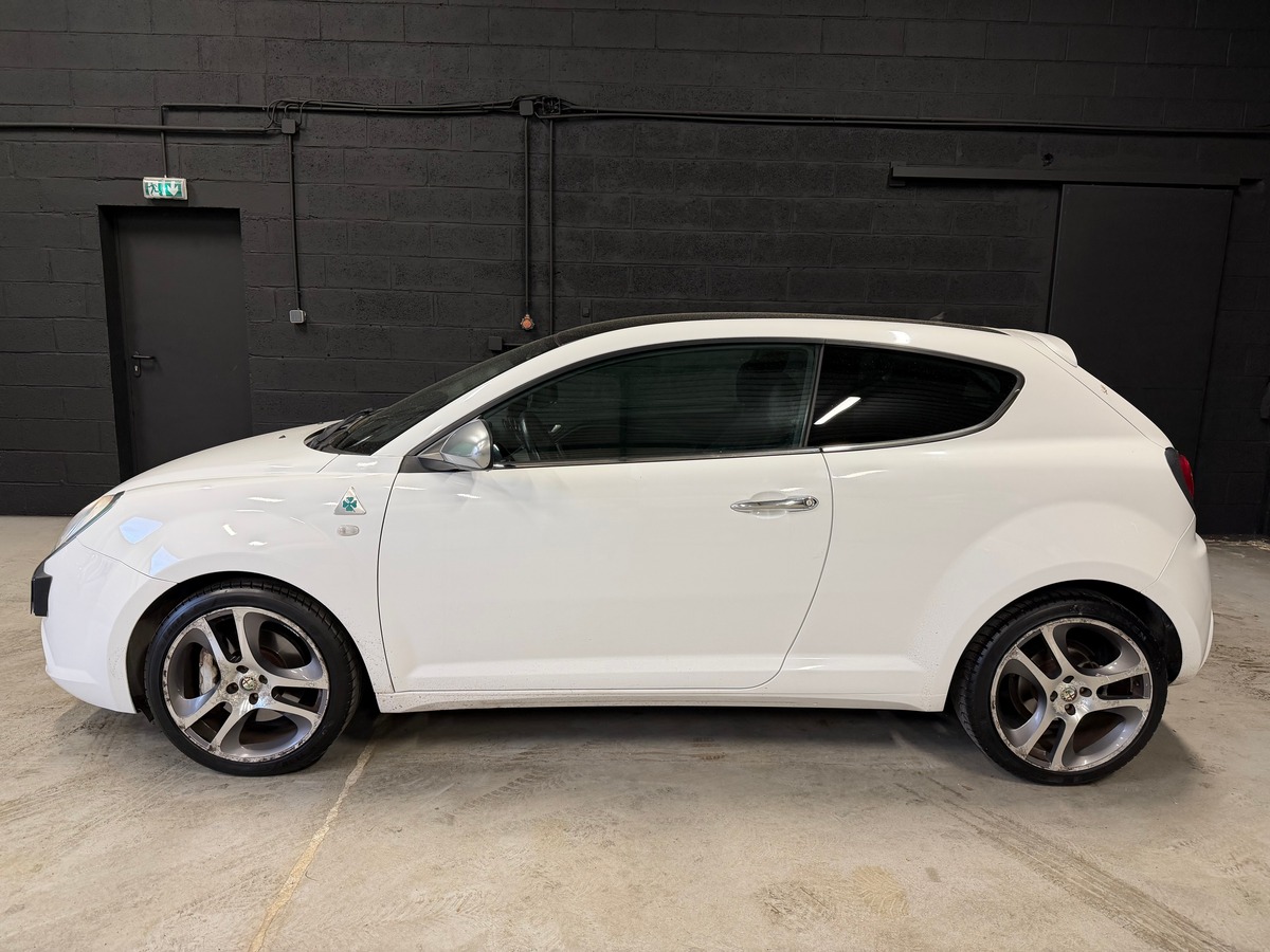 Alfa Romeo Mito 1.4i TJET 155ch Mode de conduite / Sono Bose / Radar Ar
