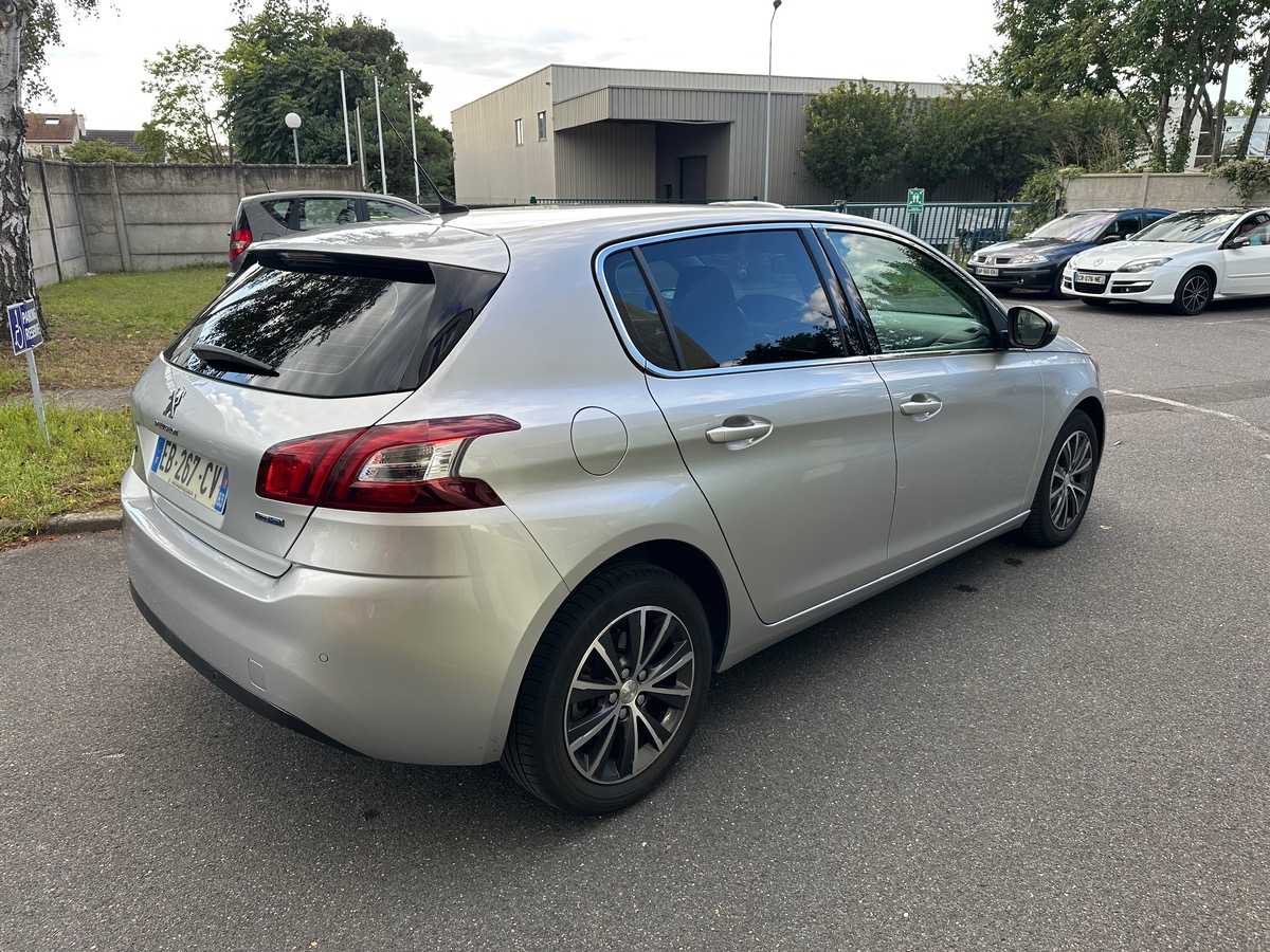Peugeot 308 1.6 HDI 120 CV ALLURE