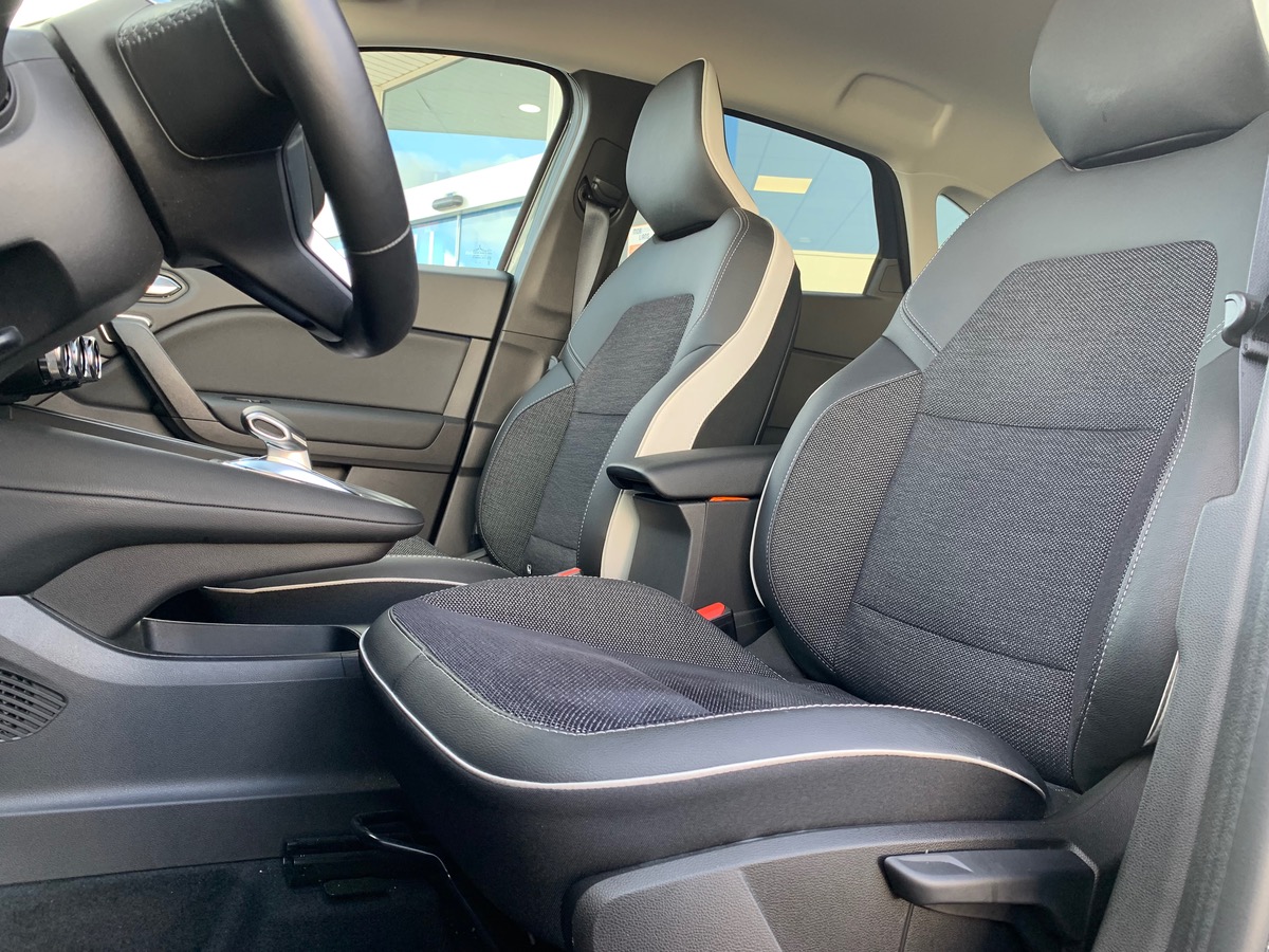 RENAULT CAPTUR E TECH HYBRID 145 ch | TECHNO | Pack Advanced Driving Assist | Pack Full Screen