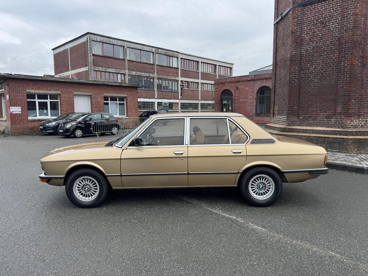 Bmw 525 E12 150CV Française - Boite manuelle