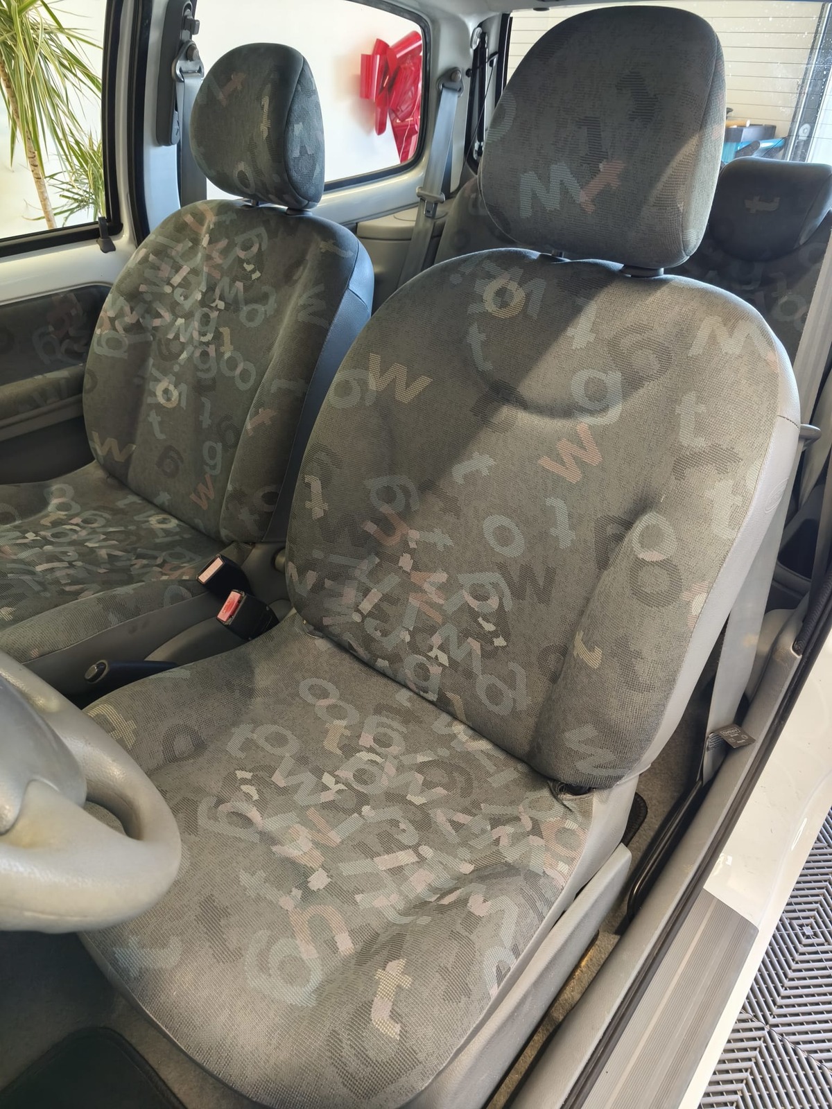 RENAULT Twingo 1.2 16V 75CH - Distribution neuve - Faible kilométrage - Garantie 3 mois -