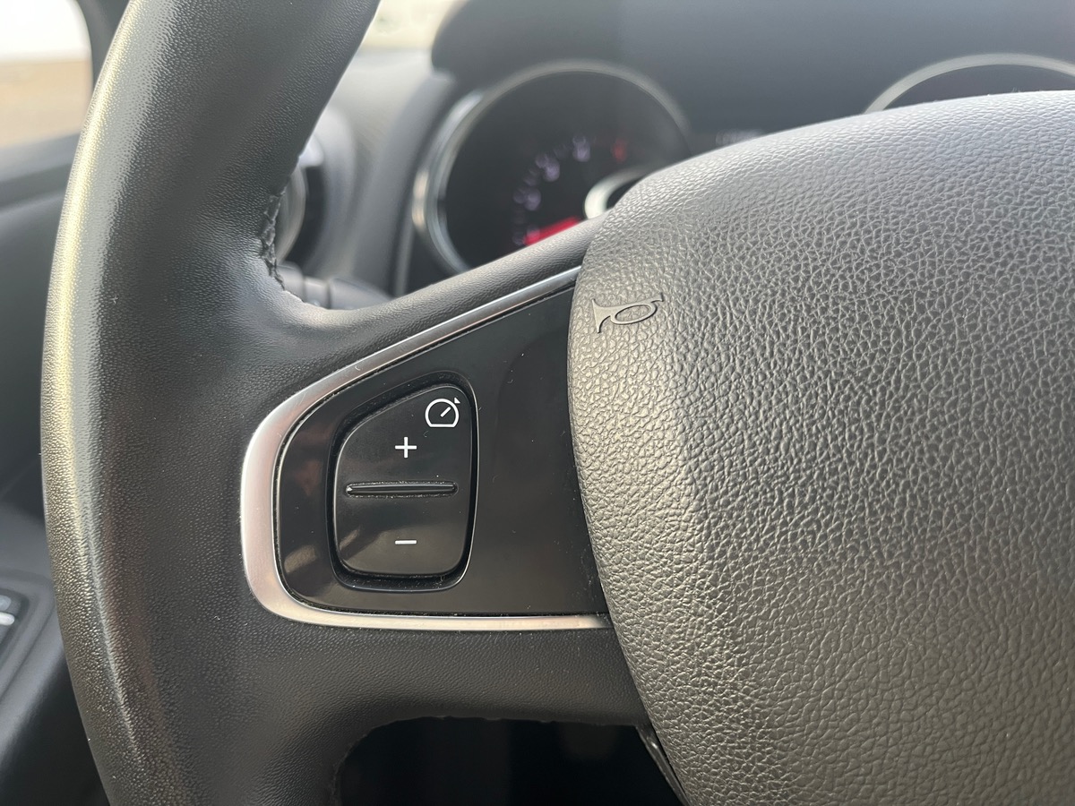 RENAULT Clio Estate 1.5 DCI 90ch Business, Courroie de distribution OK, Attelage, GPS, radars AR