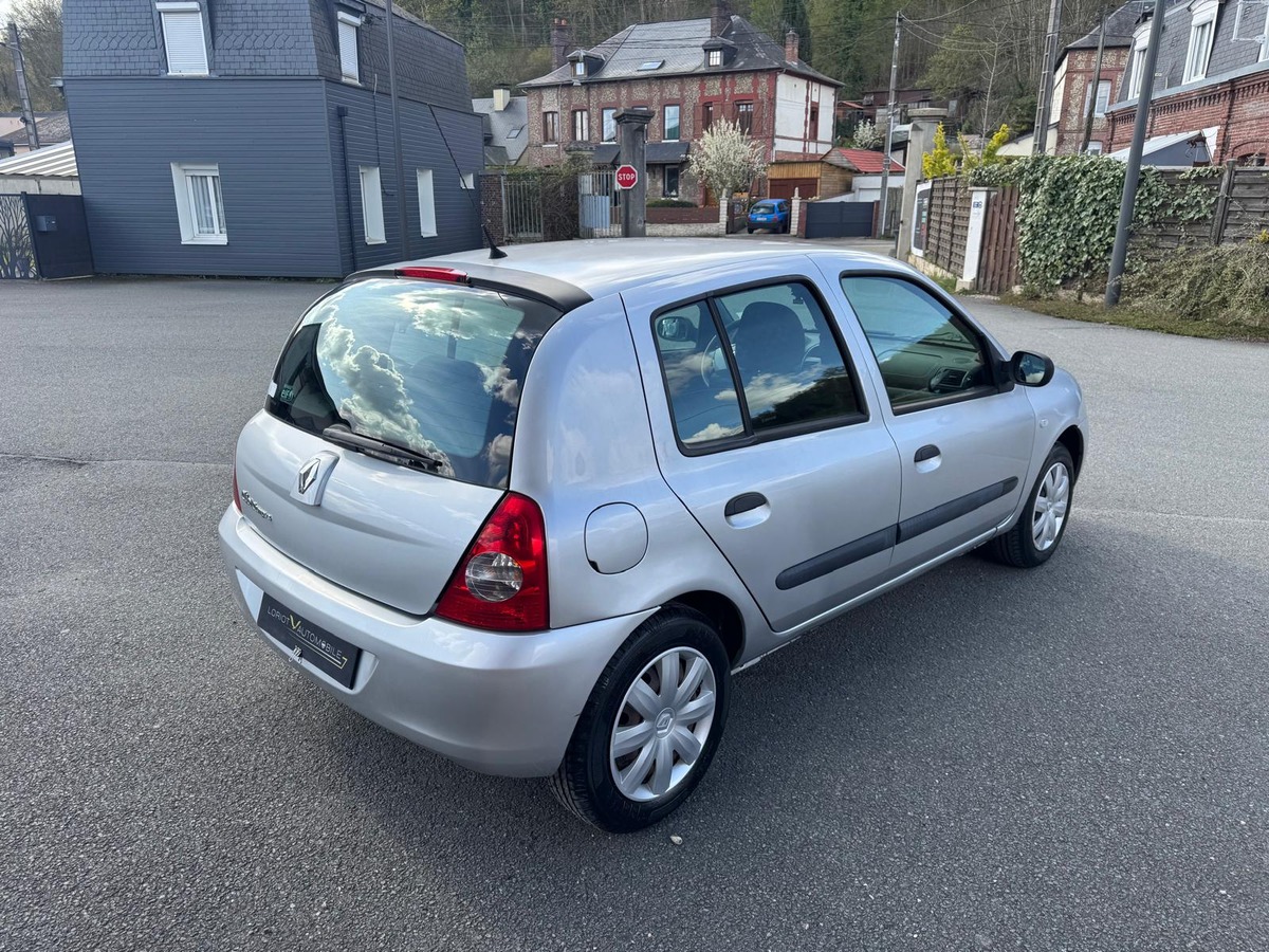 RENAULT Clio II Phase 2 1.2 Campus - 5 portes - Distribution neuve - Garantie
