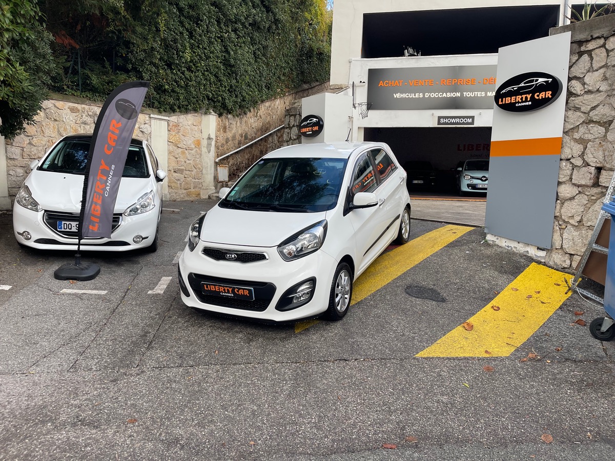 Kia Picanto 1.2 MPi 85 CV /  5 Portes / Boite Auto / Radar Arrière / Clim Auto