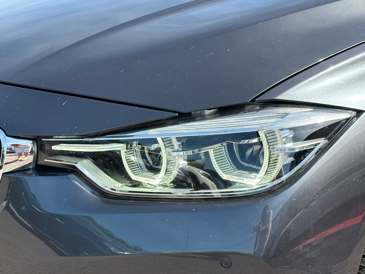 Bmw Série 3 318 d F30 150 Luxury  BVM6
