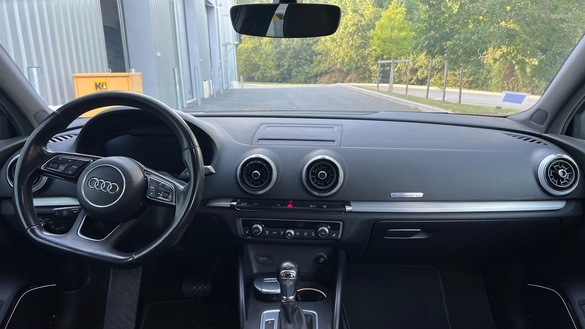 Audi A3 2.0 TFSI 190ch S-Line Quattro S tronic 7 - Gris Nano - Virtual Cockpit -  Système B&O -