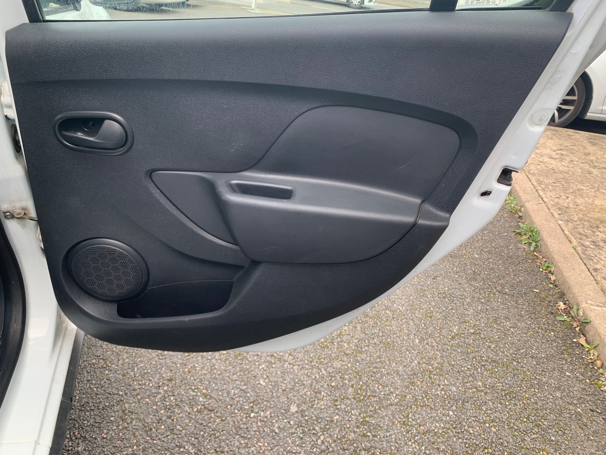 Dacia Sandero Stepway 90 ch | Roue de secours + cric | Aide stationnement Arrière | GPS | Bluetooth