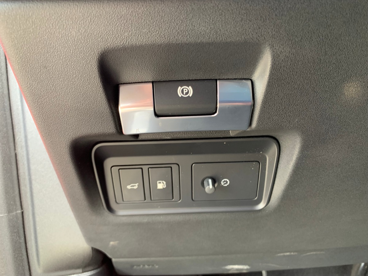 Land-Rover Discovery Sport L550 | P300e | PHEV | Toit panoramique | Caméra recul | Apple car play