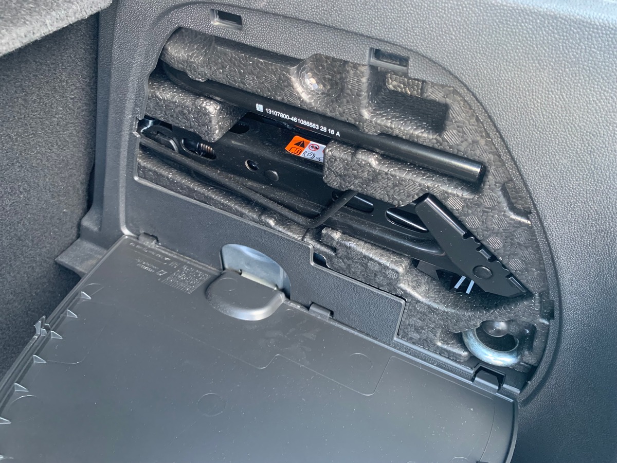 Opel Corsa 90 ch | Active | Apple car play | Régulateur de vitesse | Climatisation | Radar de recul
