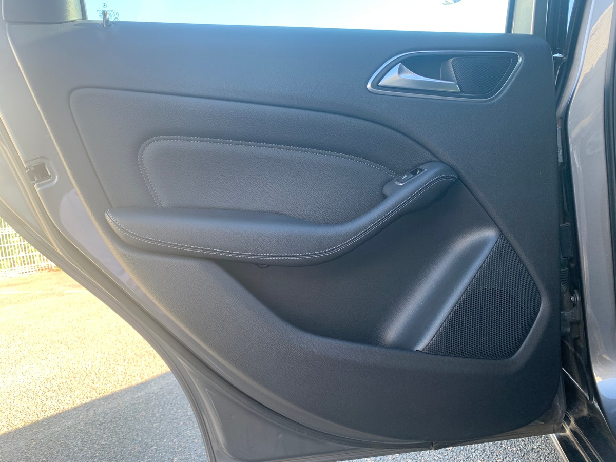 Mercedes-Benz Classe B 136 | Design | Toit ouvrant panoramique | Caméra | Cuir | Régulateur vitesse
