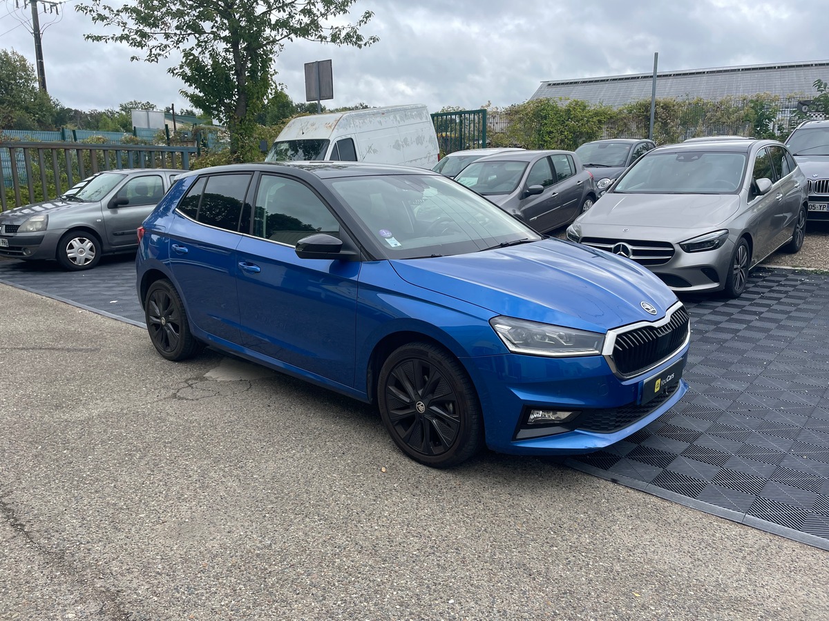 Skoda Fabia 1.0 TSi 110 cv Boîte auto RIEN A PREVOIR - TOIT PANORAMIQUE - CARPLAY - CAMERA DE RECUL