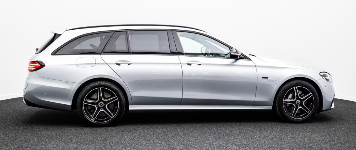 Mercedes-Benz Classe E Break 300 de 194+122ch AMG Line 9G-Tronic/Caméra 360/Aff Tête Haute