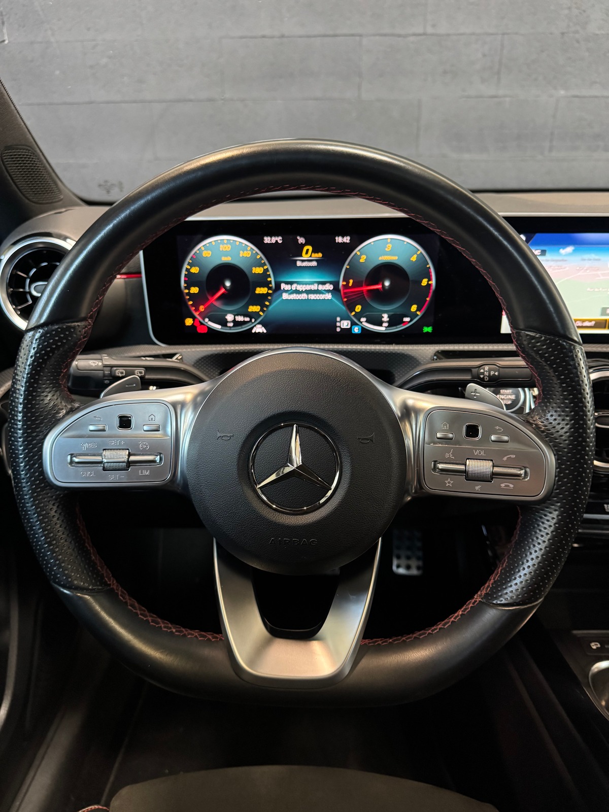 Mercedes Benz Classe A 200D 8G-DCT AMG LINE