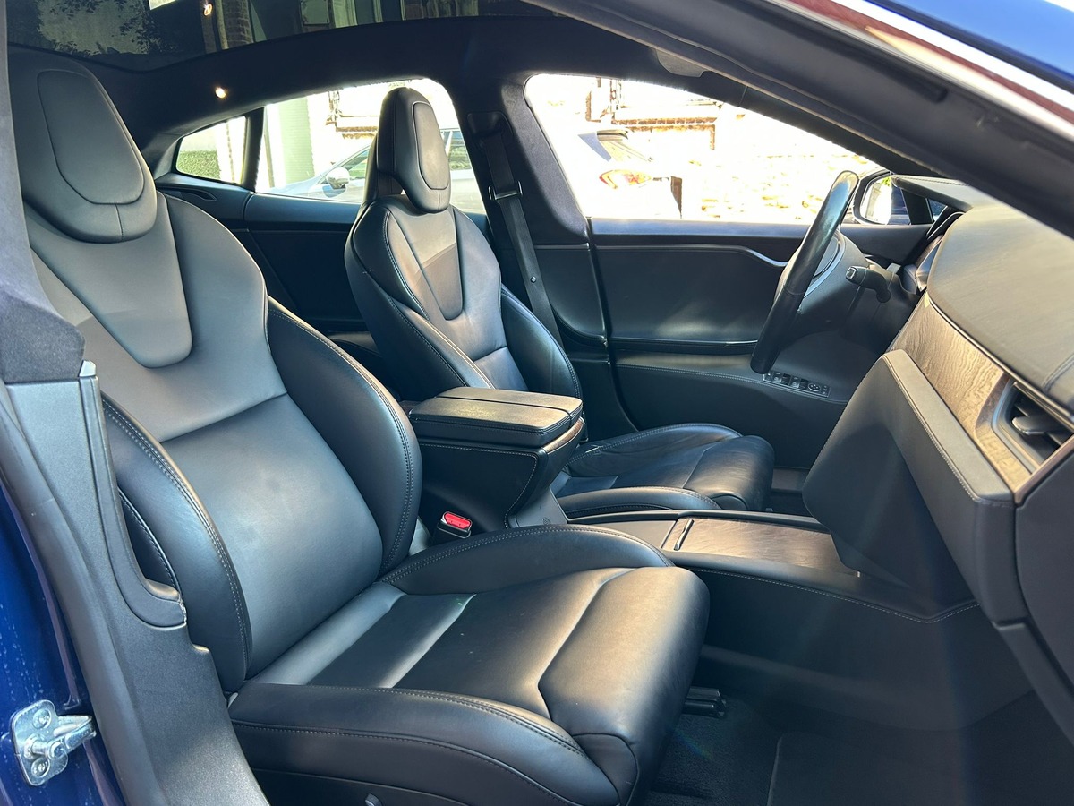 Tesla Model S DUAL MOTORS 612 CH 550 KMS AUTONOMIE FULL OPTIONS