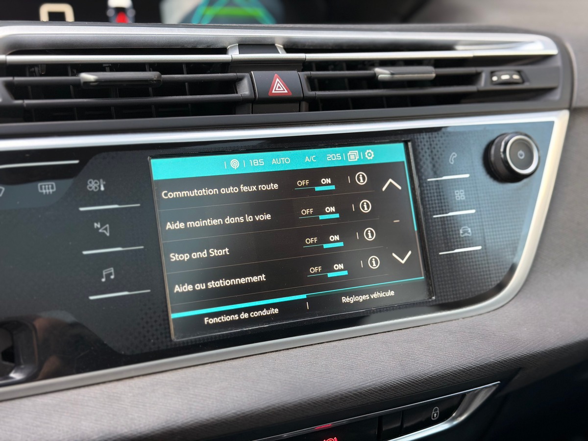 Citroën C4 SpaceTourer Shine II 1.6 BlueHDi 120 cv - Toit panoramique