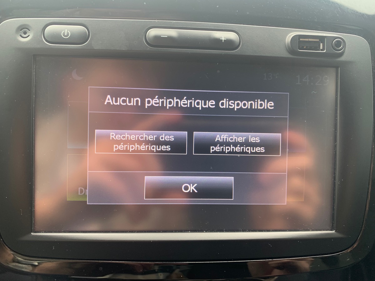 RENAULT Captur 90 ch | Intens | Pack City Plus | Roue secours galette | GPS | Système accès sans clé